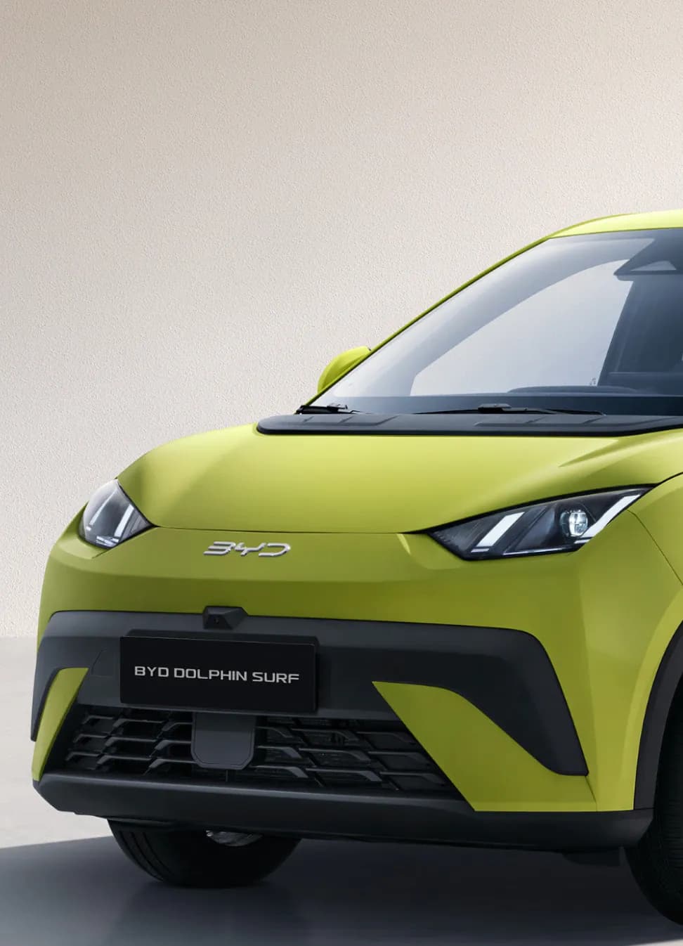 BYD DOLPHIN SURF — faruri și lumini de zi