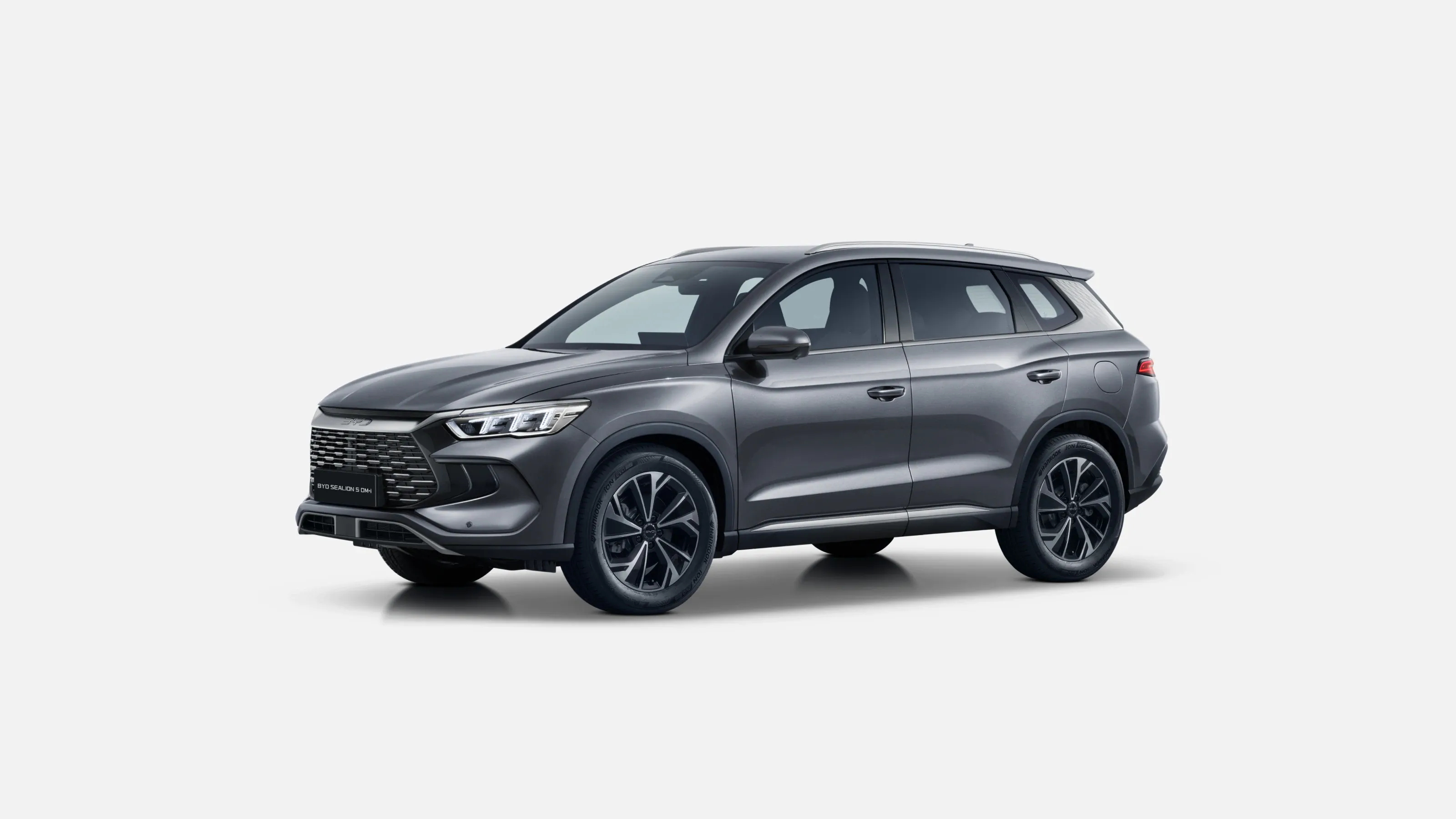 BYD Sealion 5 DM-i Design în culoarea Time Grey